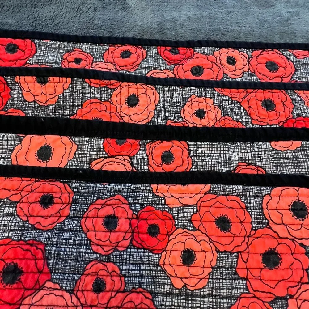 Set Of 4 Handmade Quilted‎ Placemats With Red & Orange Poppies Floral Design